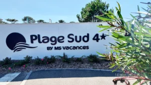 sign-by-graphics-camping-gujan-mestras-enseigniste-lumineuse-lettres-boitiers-eclairage-face-black-and-white-mont-de-marsan-dax-biscarrosse-bassin-darcachon