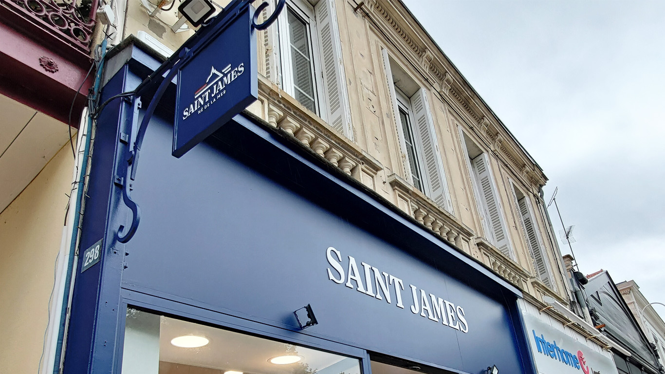 lettres-relief-pmma-aluminium-pvc-enseigne-pose-installation-fabrication-arcachon-gukan-mestras-sign-by-graphics-agence-la-teste-de-busch-2