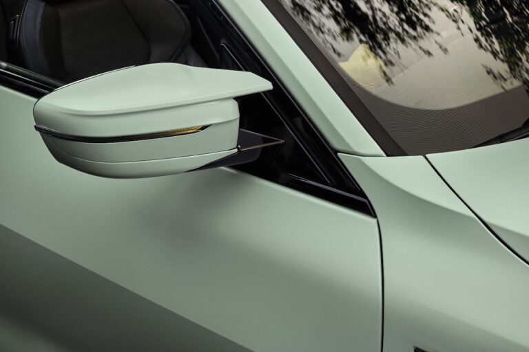 avery-wraps-sign-by-graphics-covering-33-40-64-65-31-66