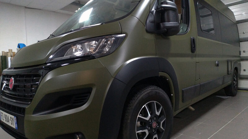 graphics-total-covering-fourgon-hexis-vert-militaire-landes-aquitaine-gironde-mont-de-marsan-dax-bayonne-pau-biscarrosse-dax-mont-de-marsan-33-40-64-32-66