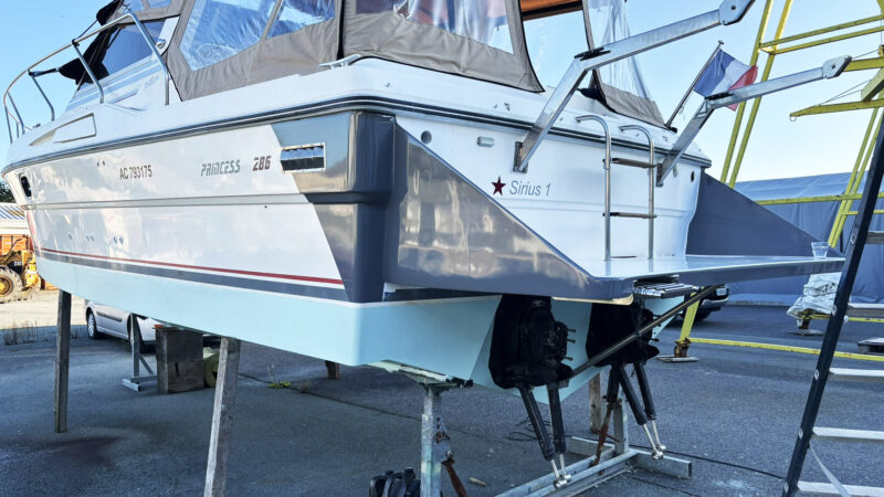 sign-by-graphics-covering-boat-yacht-bateau-wrapping-bassin-arcachon-la-teste-de-buch-biganos-cap-ferret-royen