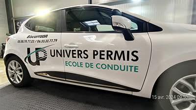 SIGN by GRAPHICS Sign by Graphics Enseigne Lumineuse Signalétique Impression